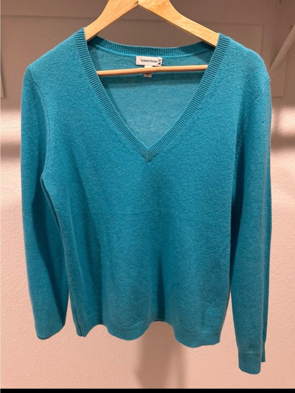 Nordstrom Teal Blue V-Neck Cashmere Blend Sweater